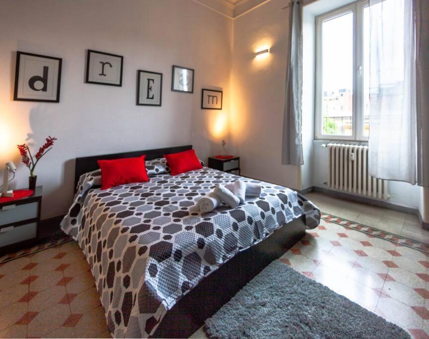 Red House Ostiense Historic Building Apartment Rome Exterior photo